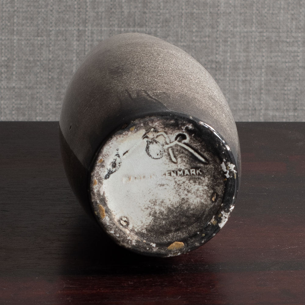 Svend Hammershoj for Kähler Keramik, Denmark, vase with black and white glaze M4113