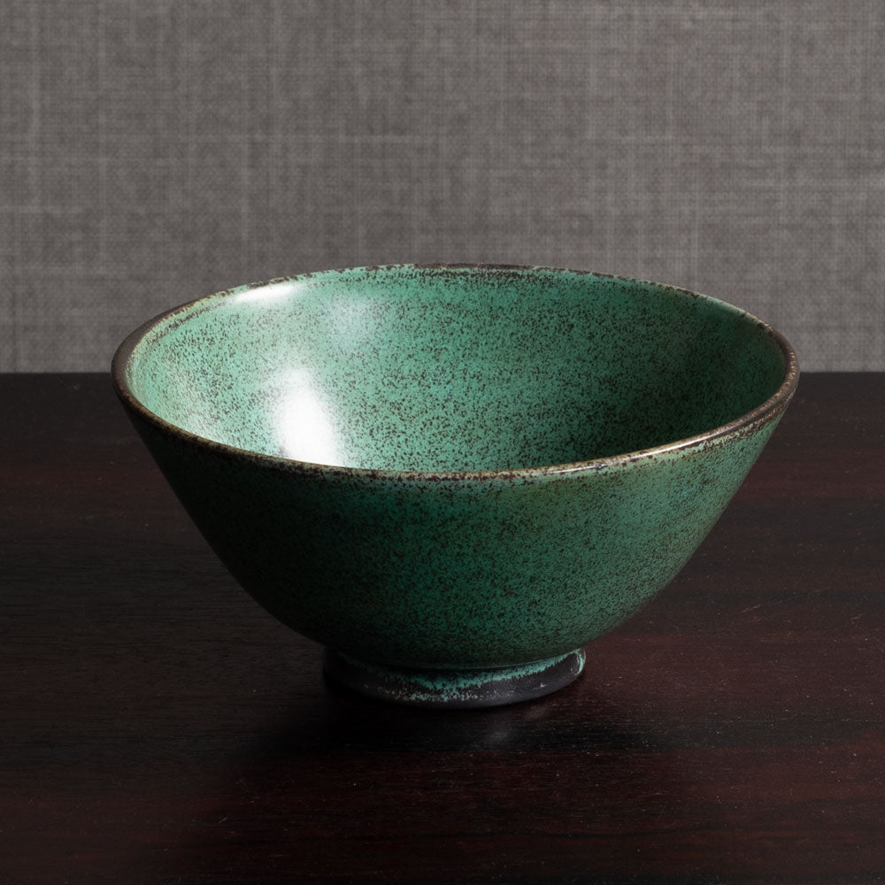 Svend Hammershoj for Kähler Keramik, Denmark, bowl with black and green glaze L3967