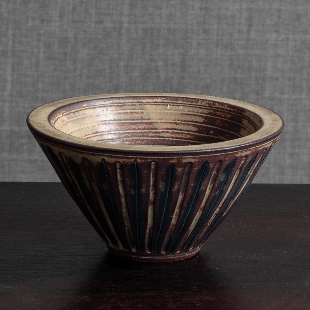 Wilhelm Kage for Gustavsberg, Sweden, "Farsta" bowl with red, black and brown glaze L3826