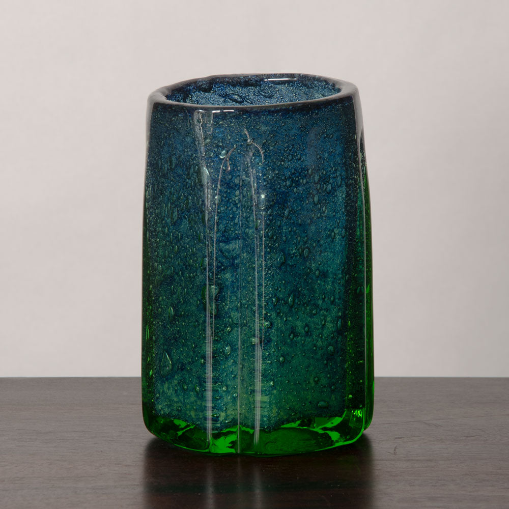 Benny Motzfeldt for Randsfjord, Norway, vase in blue and green bubbled glass J1204