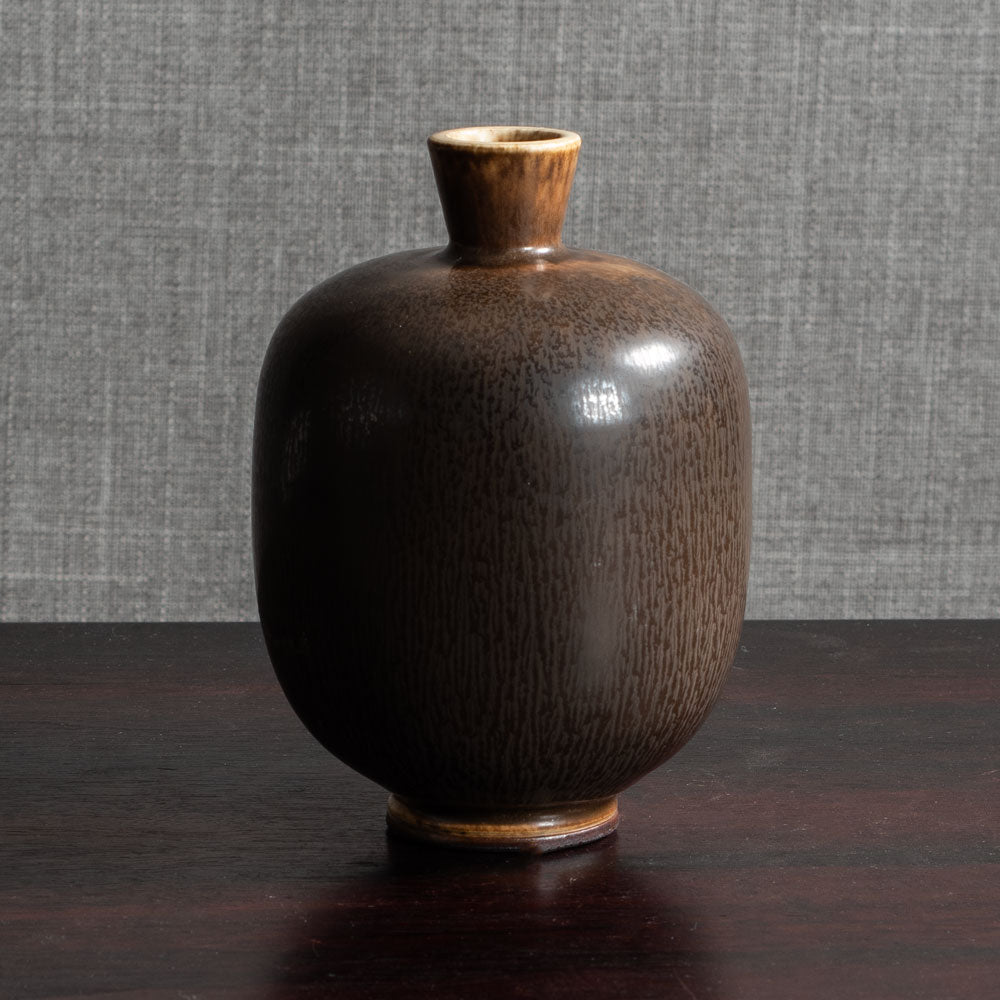 Berndt Friberg for Gustavsberg, Sweden, unique stoneware vase with dark brown haresfur glaze L3884