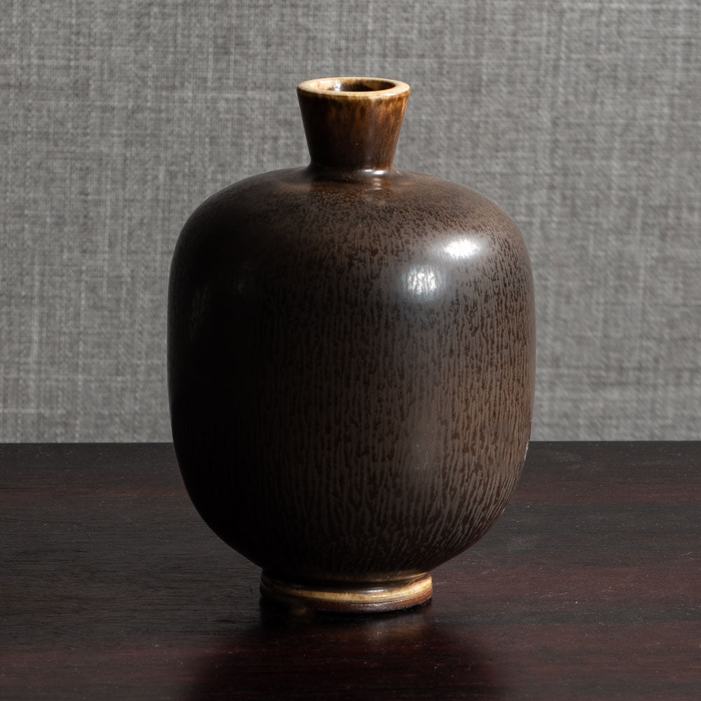 Berndt Friberg for Gustavsberg, Sweden, unique stoneware vase with dark brown haresfur glaze L3884