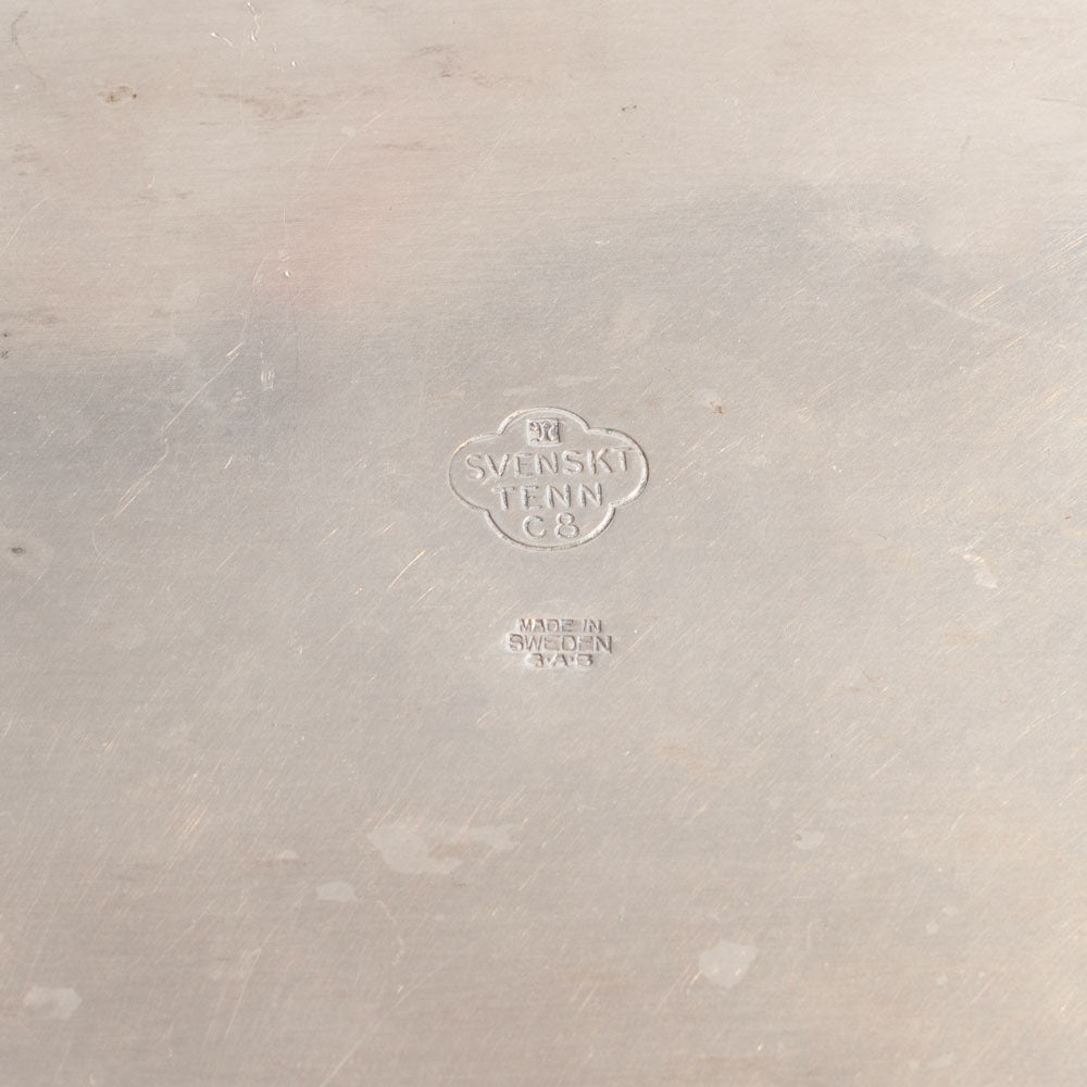 GAB Tenn, Sweden, pewter car box with decorated lid. M4198