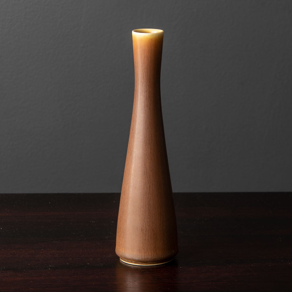Frode Bahnsen for Palshus, Denmark,  stoneware vase with reddish brown haresfur glaze H1388