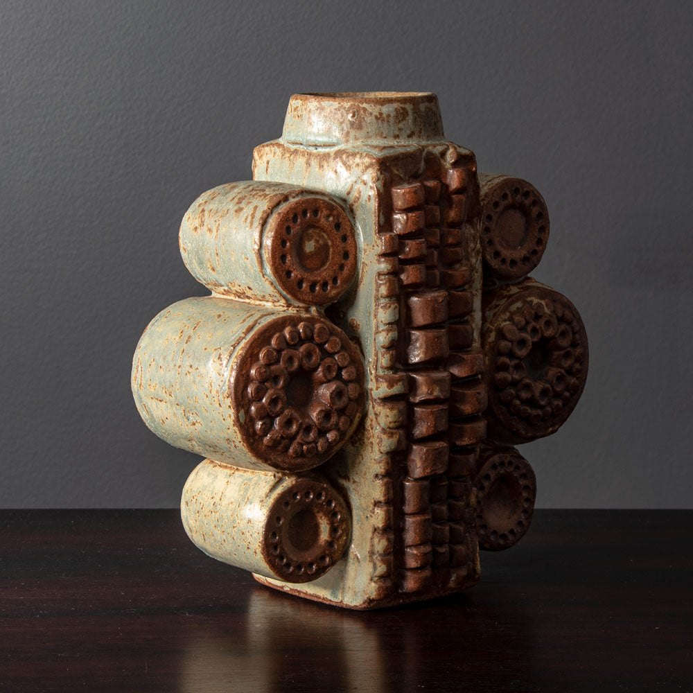 Bernard Rooke, UK, stoneware vase with gray and brown glaze J1089