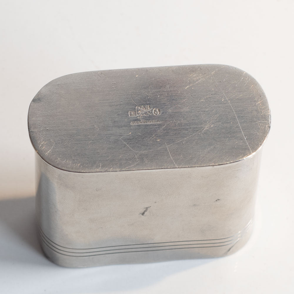 GAB Tenn, Sweden, toothpick holder with impressed castle motif M4185