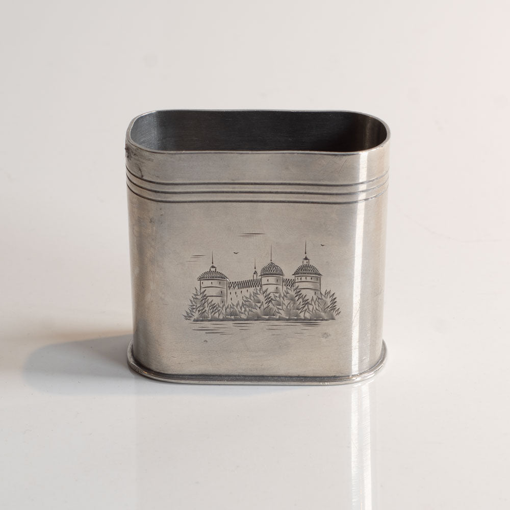 GAB Tenn, Sweden, toothpick holder with impressed castle motif M4185