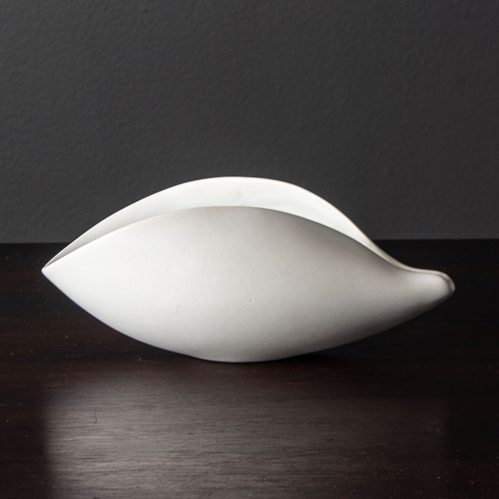 Stig Lindberg for Gustavsberg, "Veckla" bowl with matte white glaze A1172