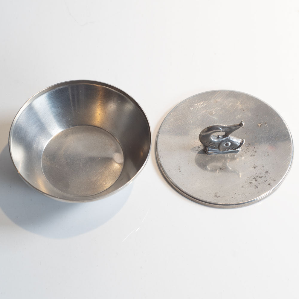 Swedish pewter footed, lidded jar with fish figure handle M4194