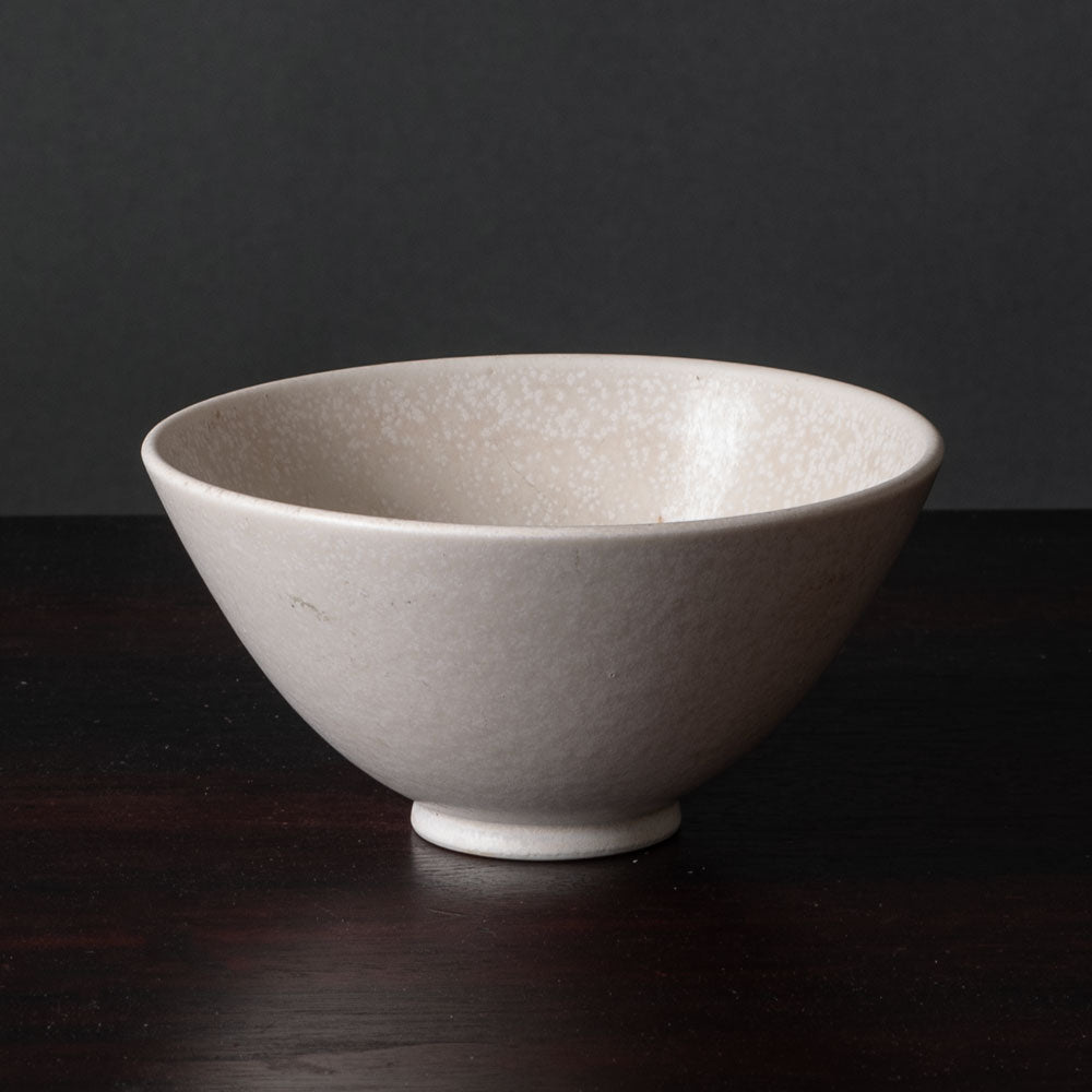 Gunnar Nylund for Rörstrand, Sweden, stoneware bowl with matte white glaze K2917