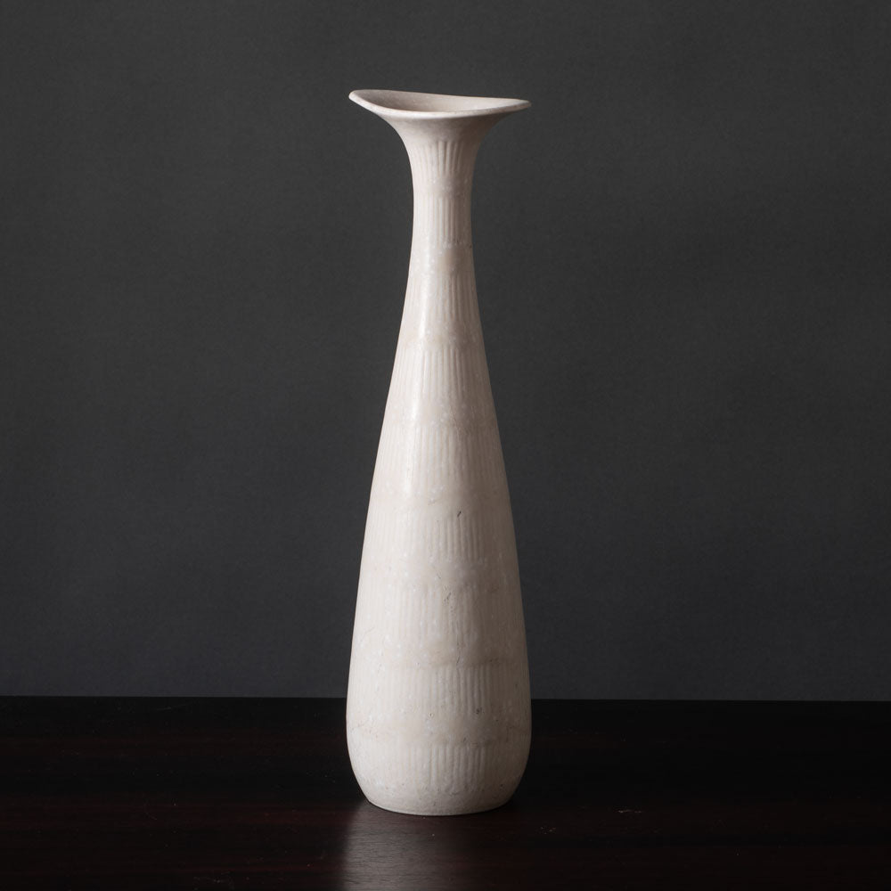 Gunnar Nylund for Rörstrand stoneware vase with white glaze L3100