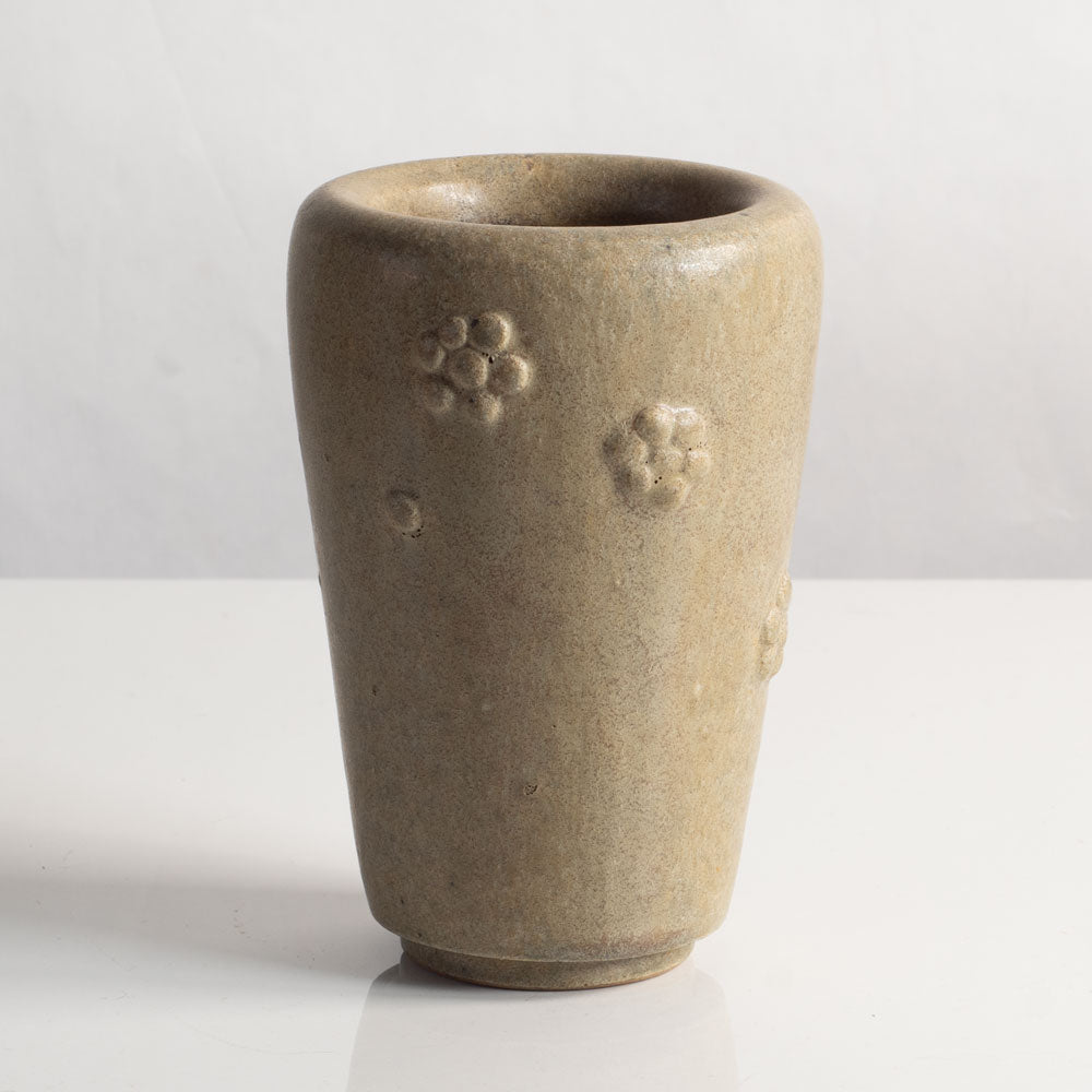 Arne Bang, own studio, Denmark, stoneware vase with beige glaze and rosettes M4240