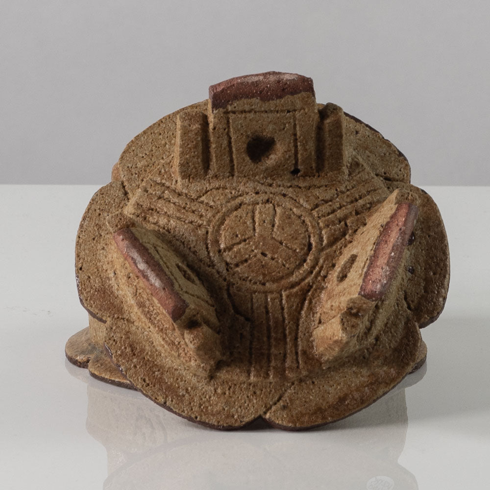 Ian Godfrey, UK, unique stoneware lidded sculptural vessel K2175