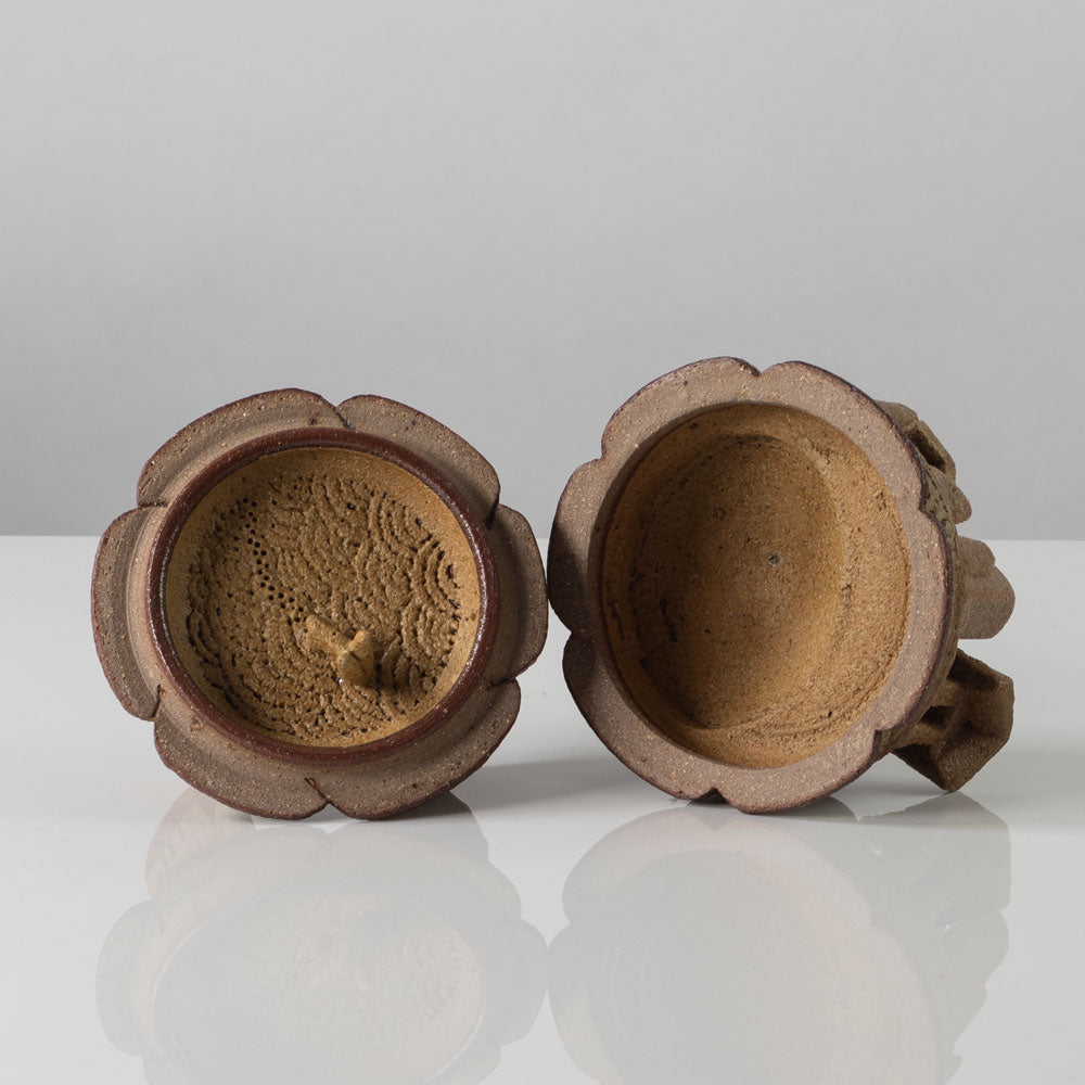 Ian Godfrey, UK, unique stoneware lidded sculptural vessel K2175