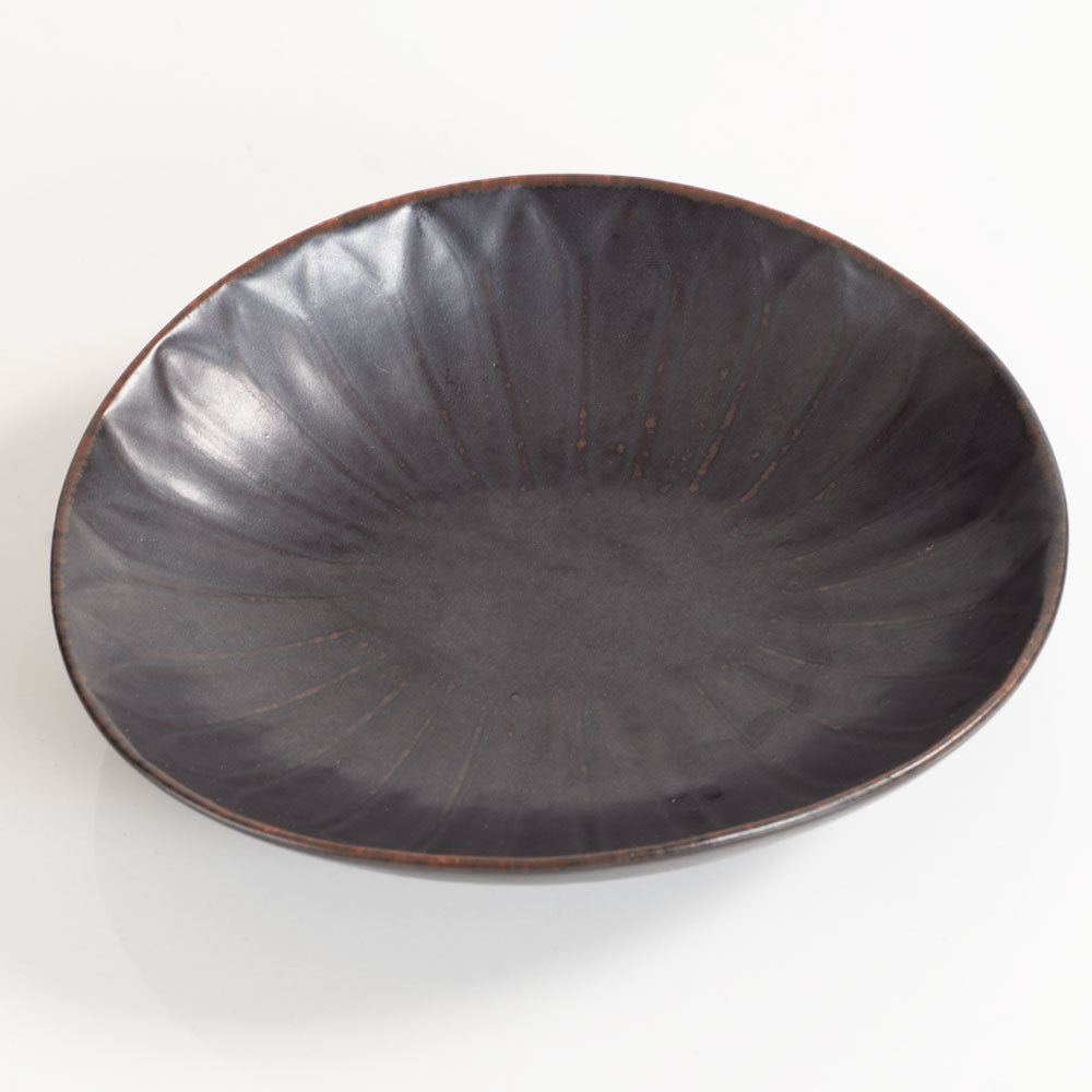 Carl Harry Stålhane for Rörstrand, Sweden, stoneware bowl with matte black glaze M4224