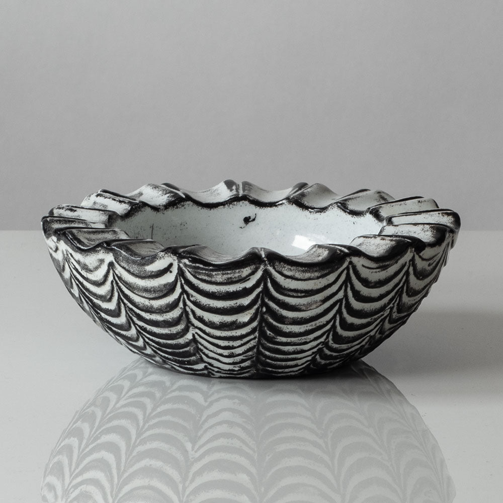 Nils Kähler for Herman A. Kähler Keramik, bowl with semi-gloss black and white glaze K2870