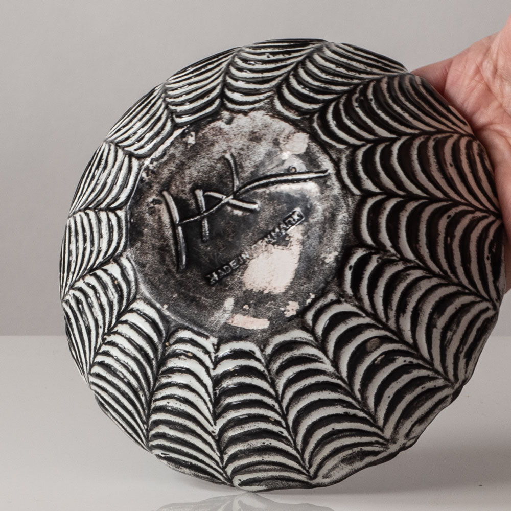 Nils Kähler for Herman A. Kähler Keramik, bowl with semi-gloss black and white glaze K2870