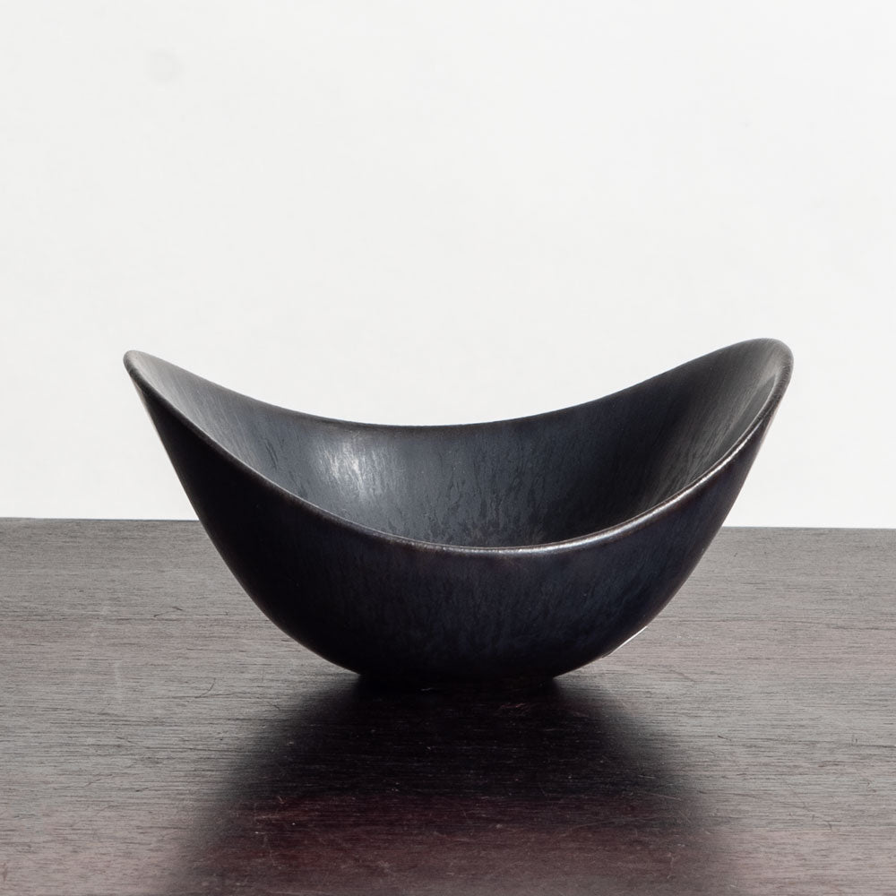 Gunnar Nylund for Rorstrand, Sweden, small ovoid bowl with black haresfur glaze K2619