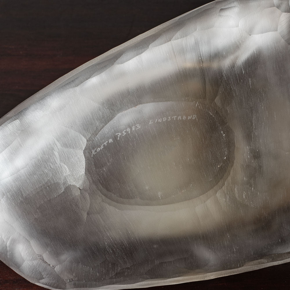 Vicke Lindstrand for Kosta, Sweden, triangular footed bowl with carved frosted surface J1625