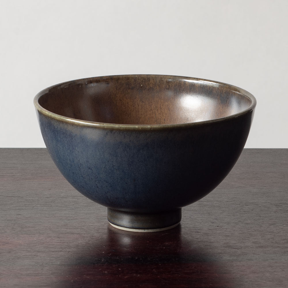 Lasse Östman, Sweden, unique stoneware bowl with blue and brown glaze H1334