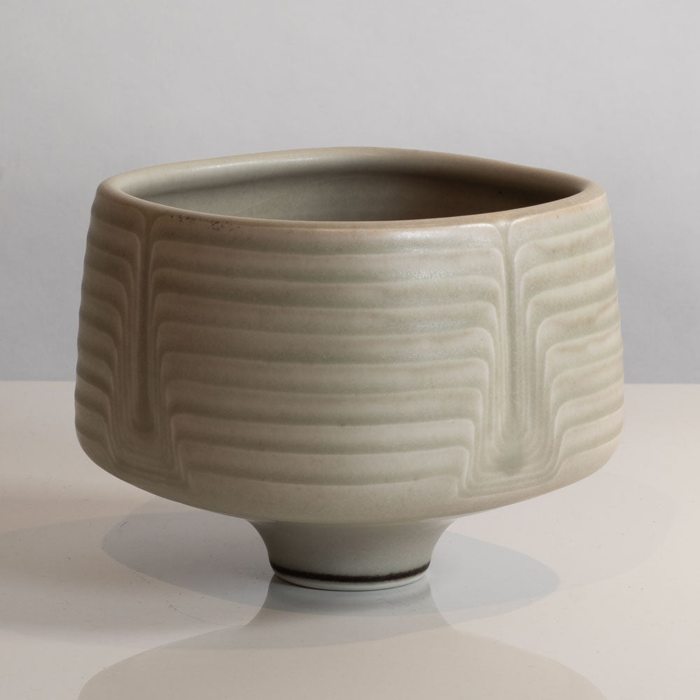 Karl Scheid, Germany, unique stoneware bowl with off-white matte glaze M4095