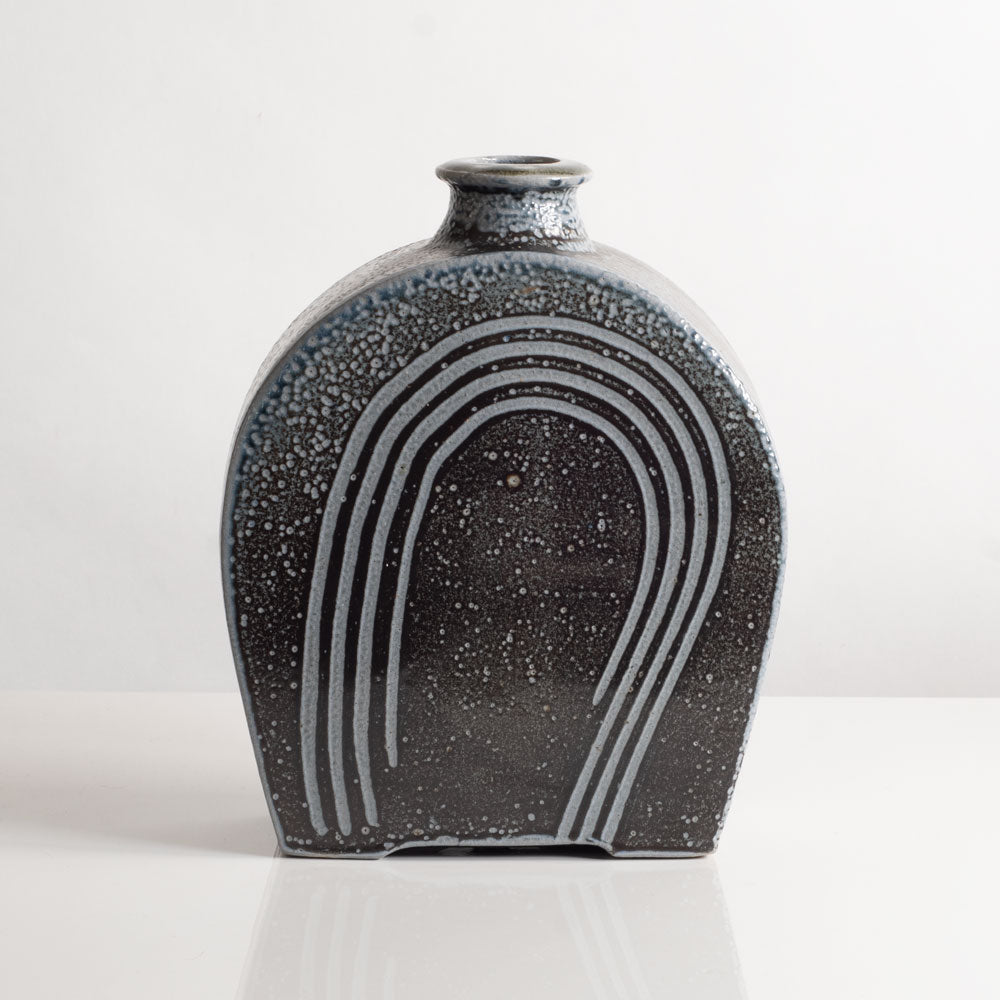 Phil Rogers, own studio, UK unique stoneware vase with semi-gloss gray glaze M4288