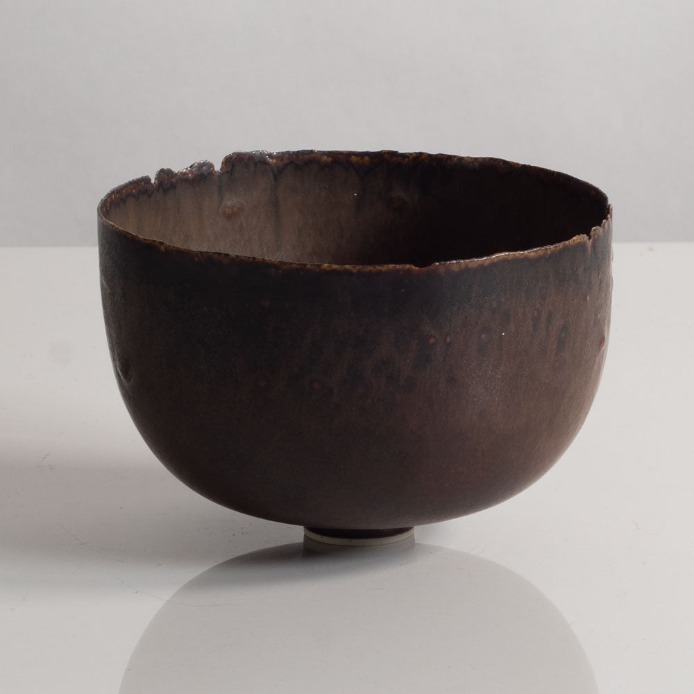 Deirdre Burnett, own studio, UK, unique stoneware bowl with matte brown glaze K2170