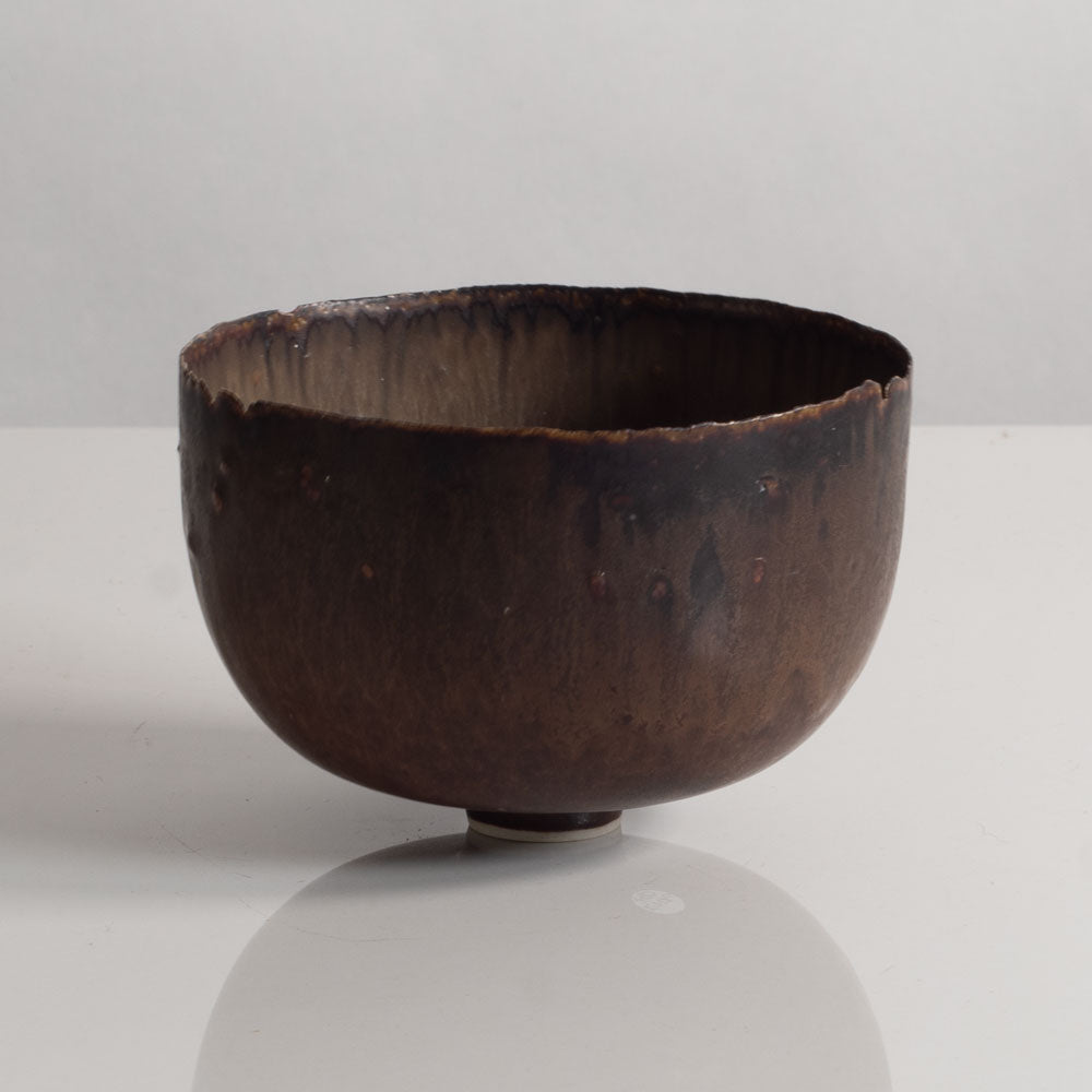 Deirdre Burnett, own studio, UK, unique stoneware bowl with matte brown glaze K2170