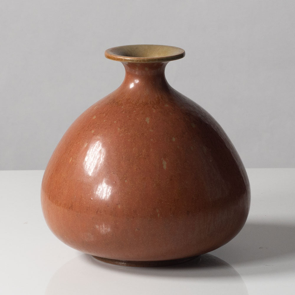 Gunnar Nylund for Rörstrand, Sweden, stoneware vase with reddish brown glaze K2923