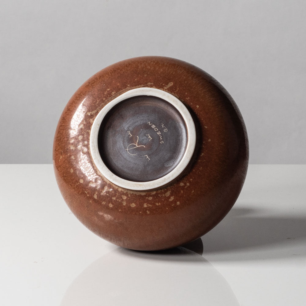 Gunnar Nylund for Rörstrand, Sweden, stoneware vase with reddish brown glaze K2923