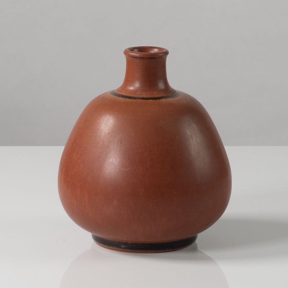 Erich and Ingrid Triller for Tobo, Sweden, unique stoneware vase with matte reddish- brown glaze G9463