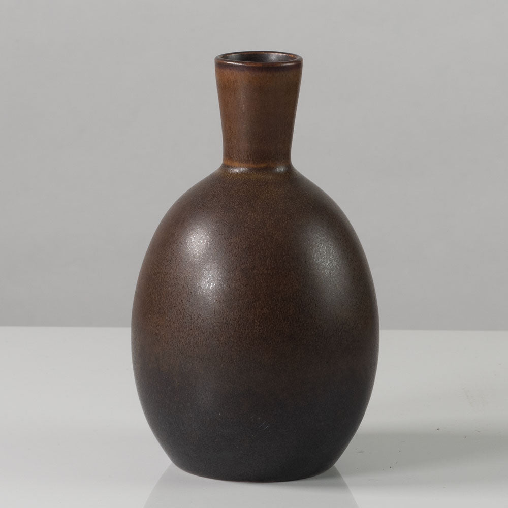 Erich and Ingrid Triller for Tobo, Sweden, unique stoneware vase with matte brown glaze G9191