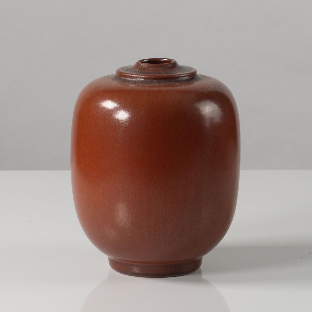 Erich and Ingrid Triller for Tobo, Sweden, unique stoneware vase with matte reddish brown glaze H1416