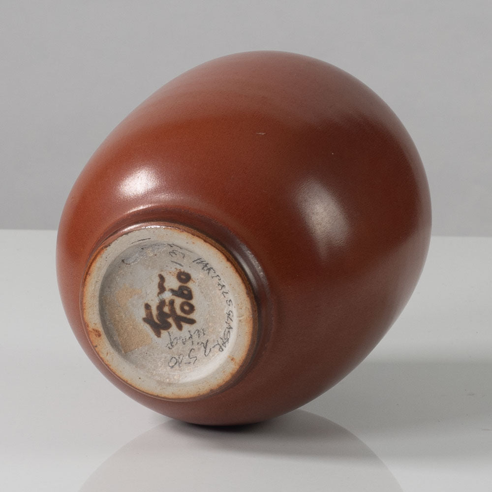 Erich and Ingrid Triller for Tobo, Sweden, unique stoneware vase with matte reddish brown glaze H1416