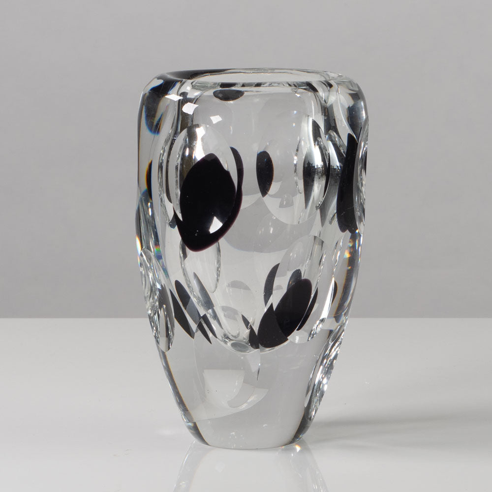 Vicke Lindstrand for Kosta, Sweden, clear glass vase with black spots L3205