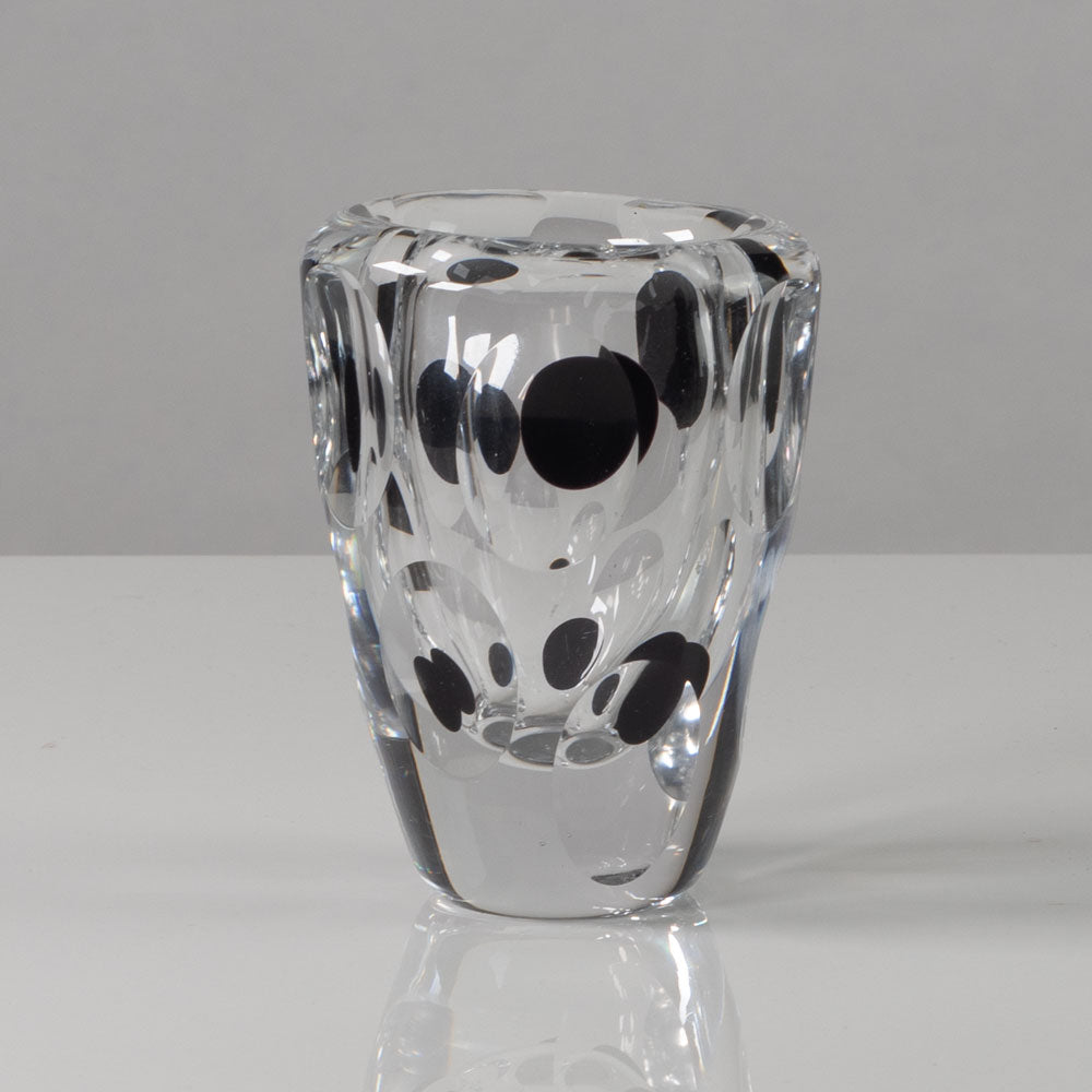 Vicke Lindstrand for Kosta, Sweden, clear glass vase with black spots L3206