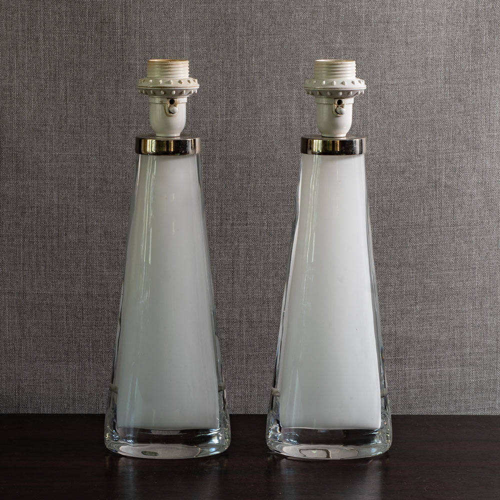 Carl Fagerlund for Orrefors, Sweden, pair of lamps in white and clear glass M4282 and M4283