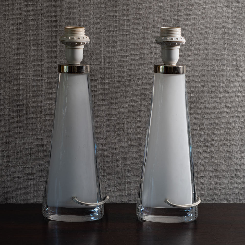 Carl Fagerlund for Orrefors, Sweden, pair of lamps in white and clear glass M4282 and M4283