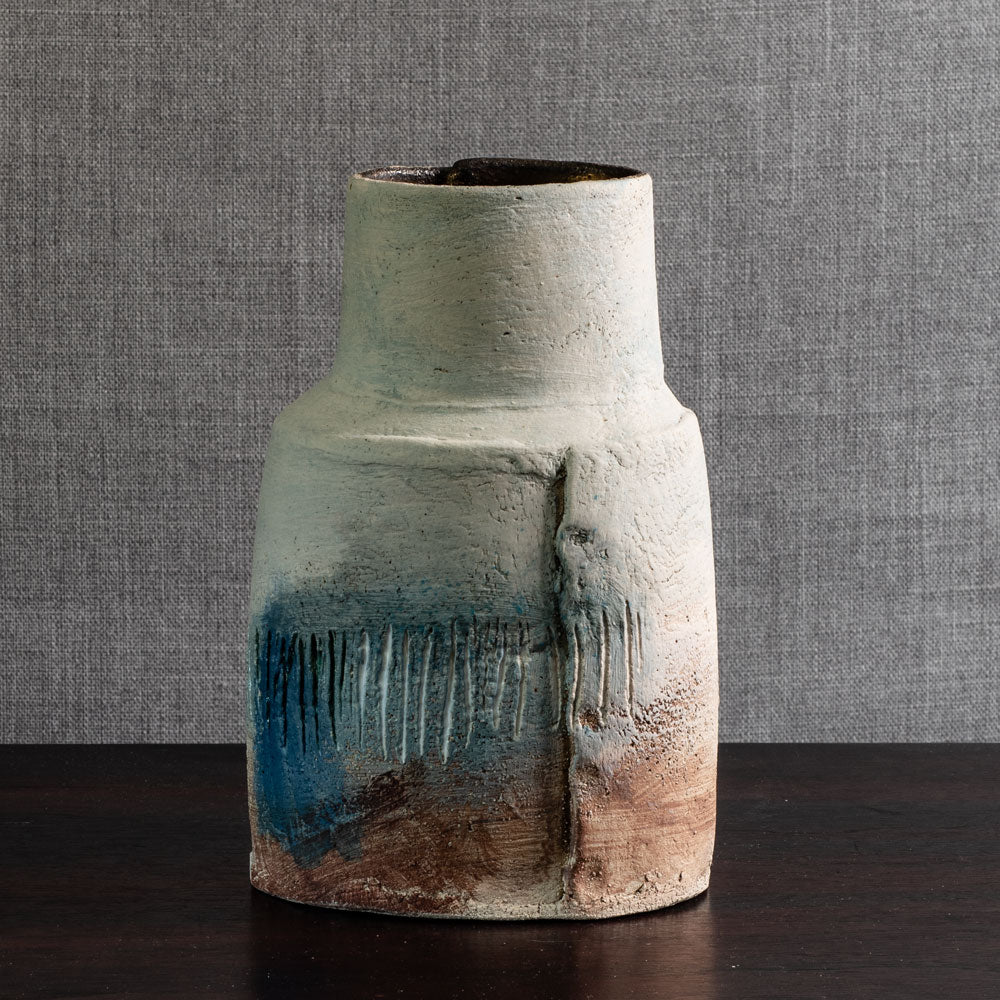 Craig Underhill, UK stoneware vase with multichromatic glaze M4335