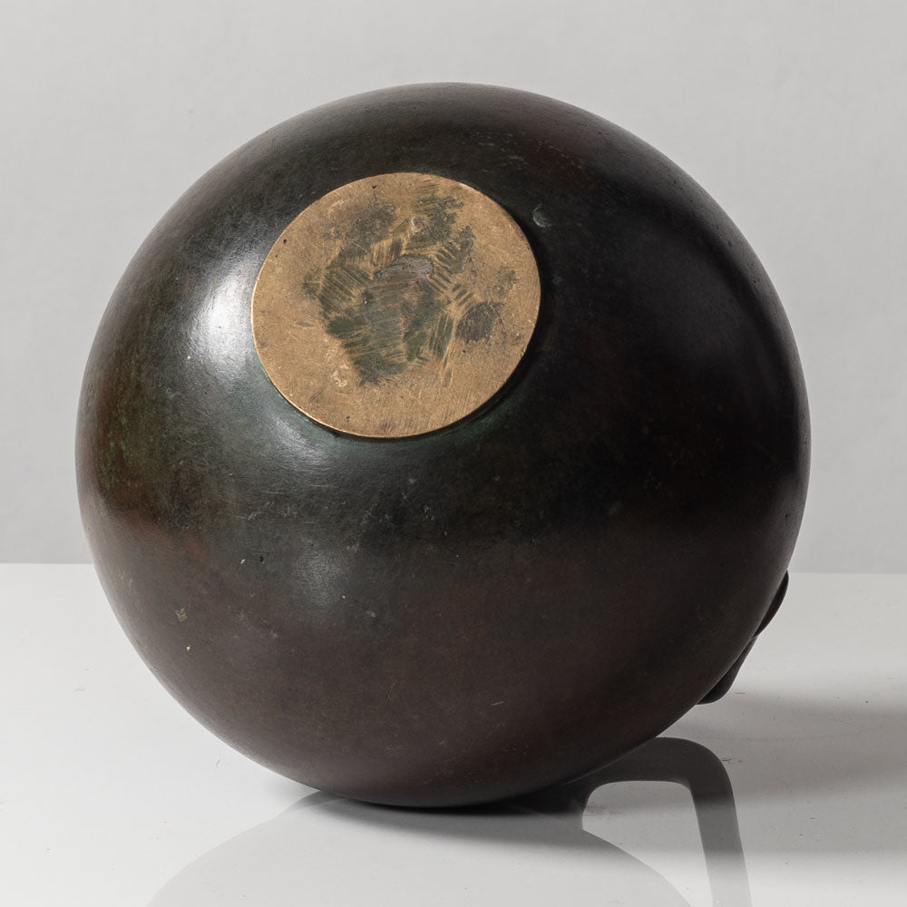 Swedish bronze handled vase L3261