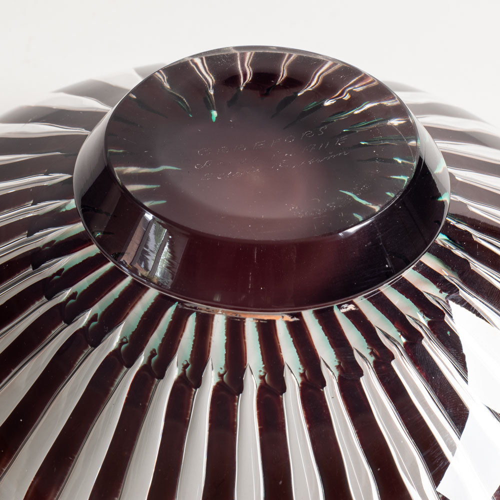 Edvin Öhrström for Orrefors, Sweden, Ariel bowl in red and clear glass L3951