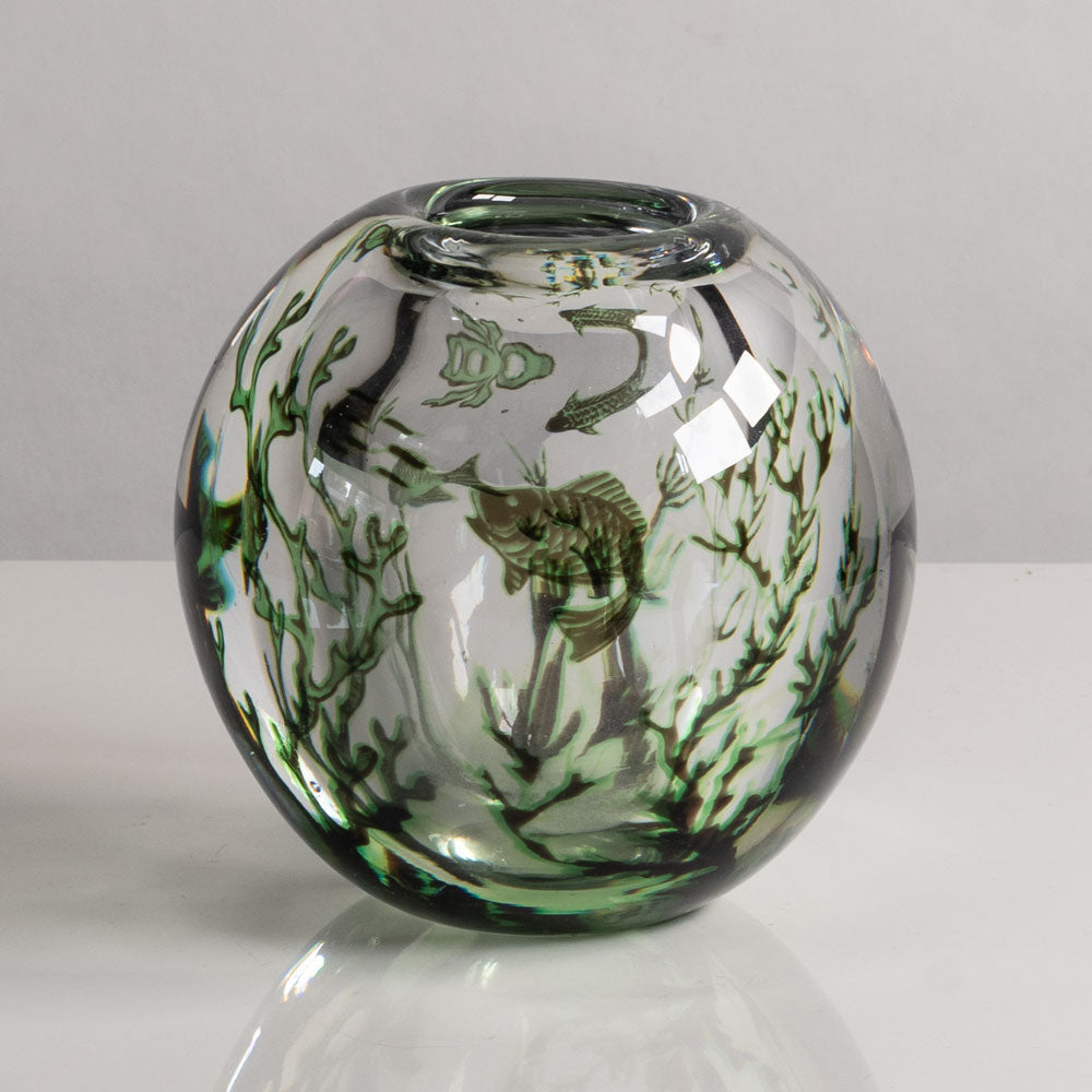 Edward Hald for Orrefors, Sweden, "Fish Graal" vase in clear glass with black and green internal illustration M5378