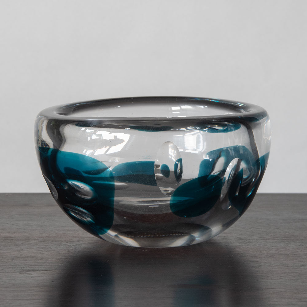 Vicke Lindstrand for Kosta, Sweden, glass bowl in blue and clear glass J1347