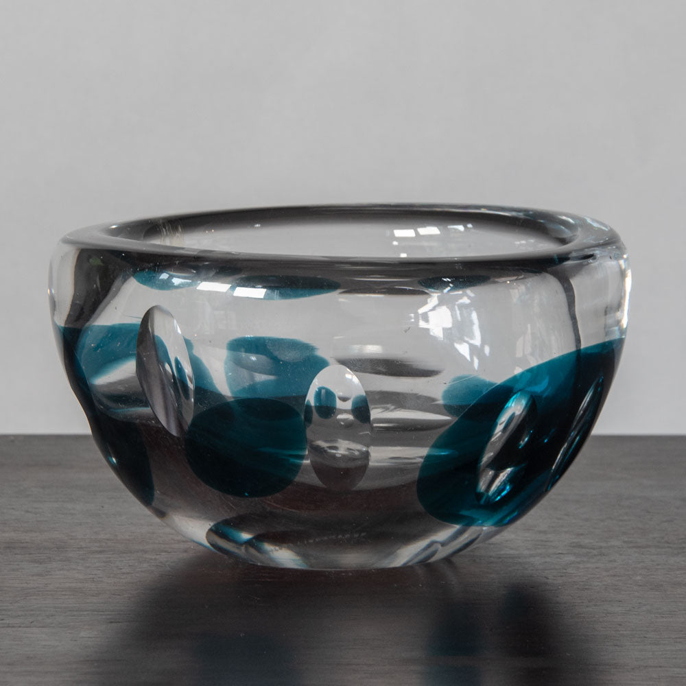 Vicke Lindstrand for Kosta, Sweden, glass bowl in blue and clear glass J1347
