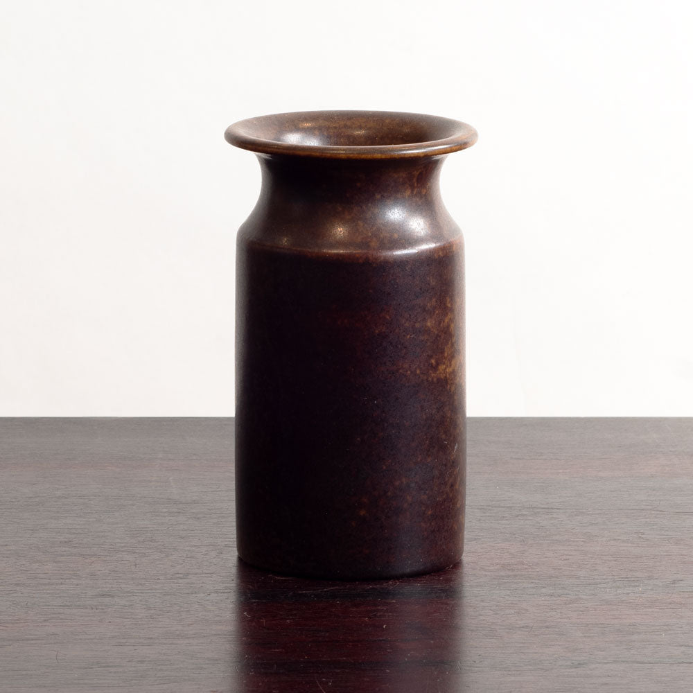 Erich and Ingrid Triller for Tobo, Sweden, unique stoneware vase with dark brown glaze G9175