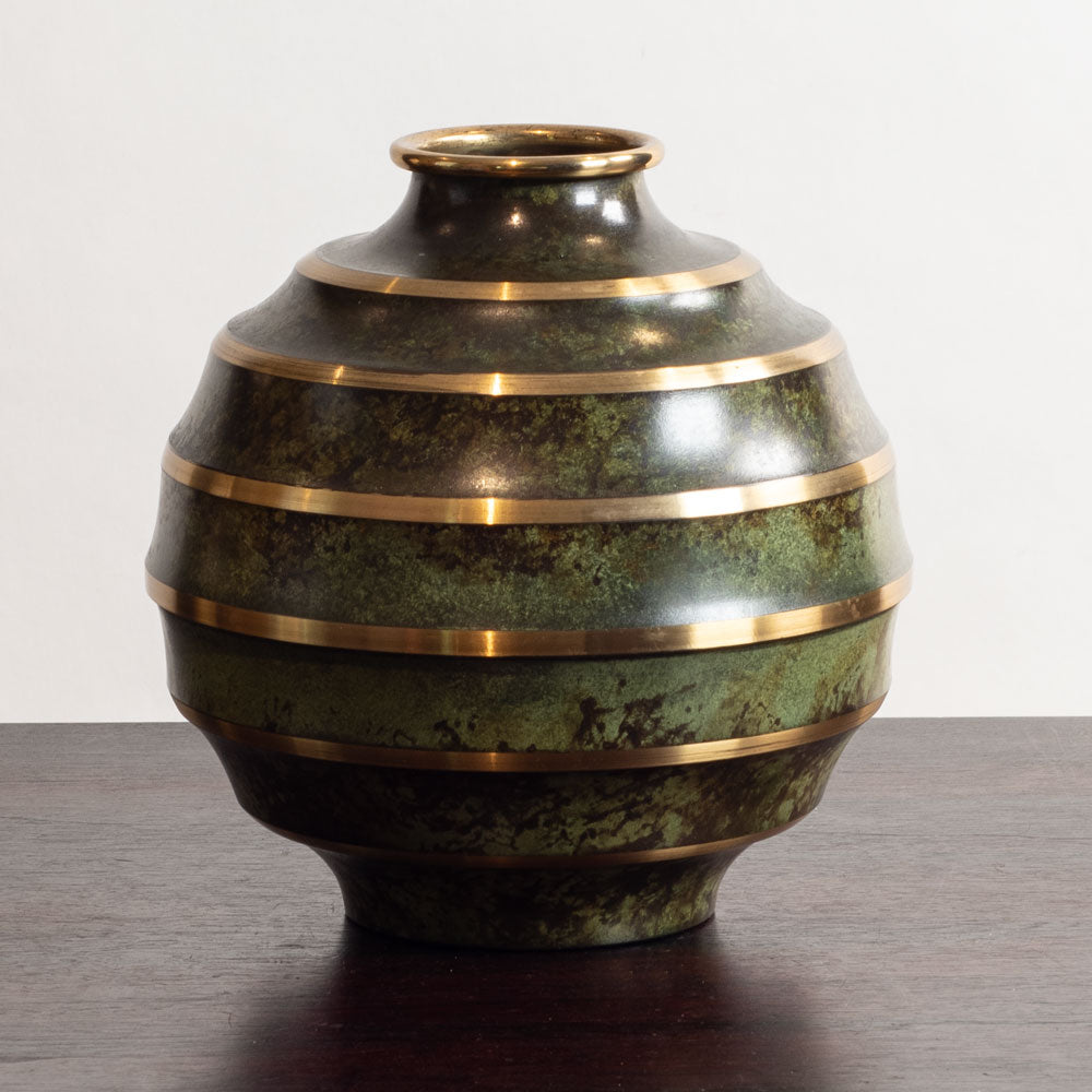SVM, Sweden, ribbed vase in light bronze M4511