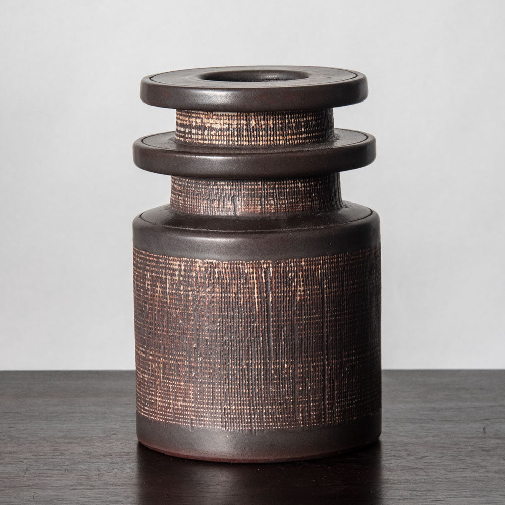 Wilhelm Kåge for Gustavsberg "Farsta" vase with incised  pattern to body H1320