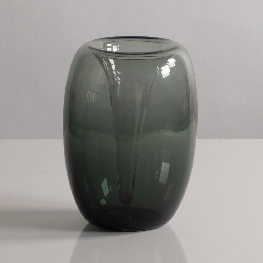 Saara Hopea for Nuutajarvi Nottsjo, Finland, "Taifuuni"vase in gray glass H1456