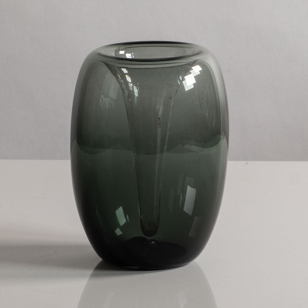 Saara Hopea for Nuutajarvi Nottsjo, Finland, "Taifuuni"vase in gray glass H1456