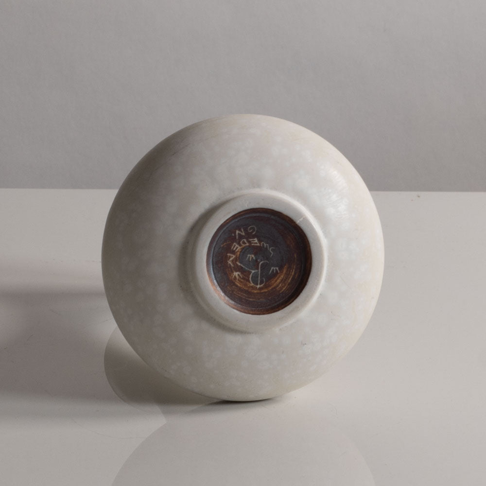 Gunnar Nylund for Rörstrand, Sweden, stoneware vase in matte white glaze M4087